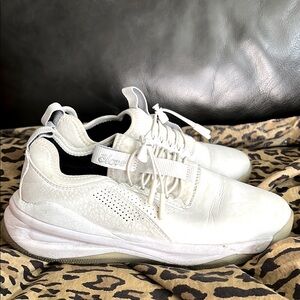 Women's White Sneakers